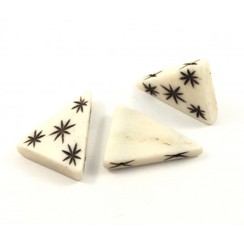 Spacer bead white and brown bone triangle two holes*